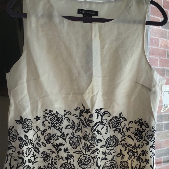 Blouse new never worn 55% silk 45% linen - Picture 5 of 14